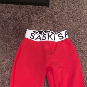 Red saski high waisted leggings